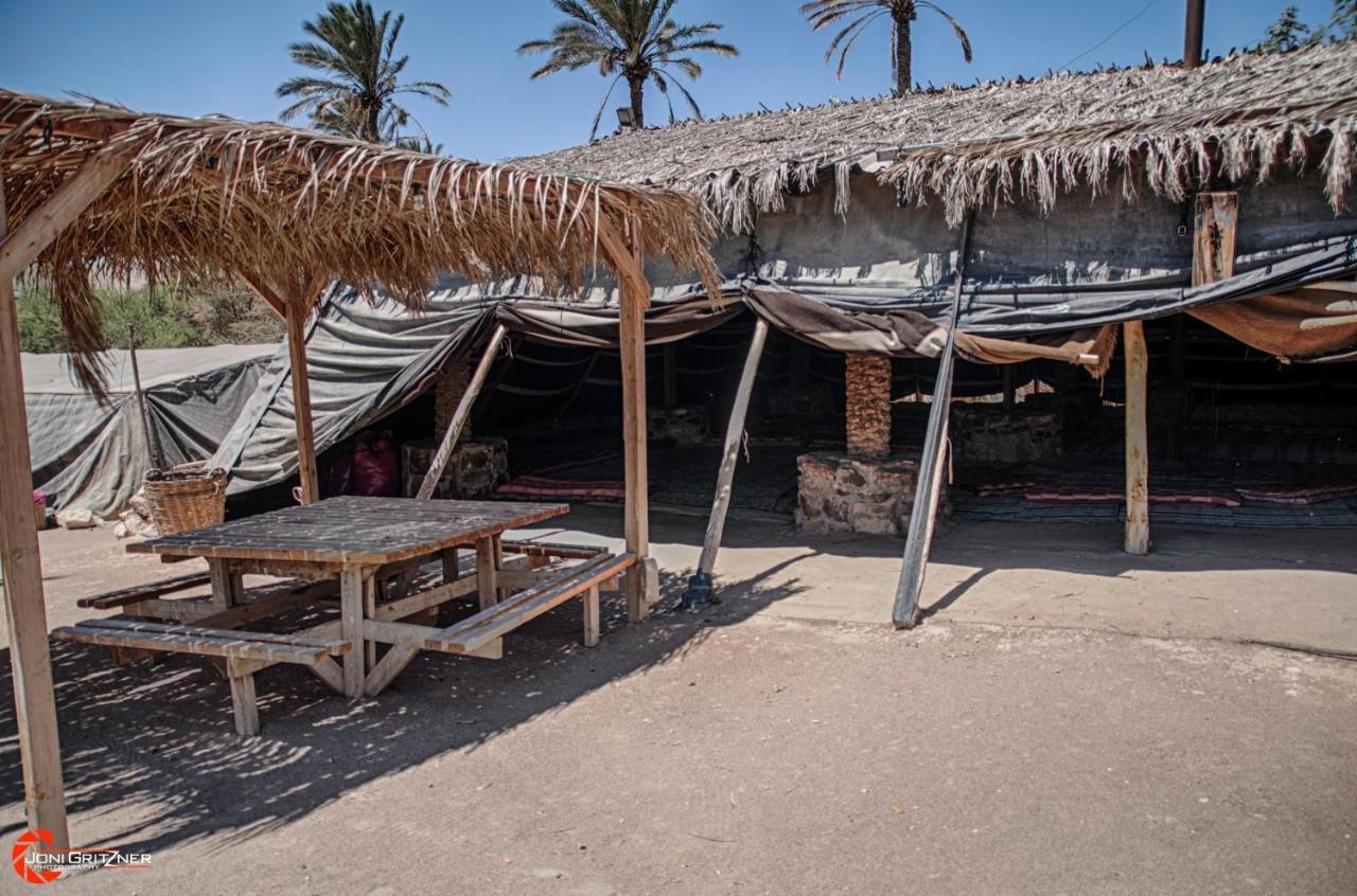 Kfar Hanokdim Arad Esterno foto