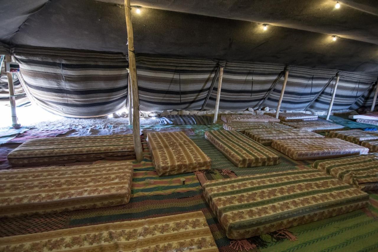 Kfar Hanokdim Arad Esterno foto