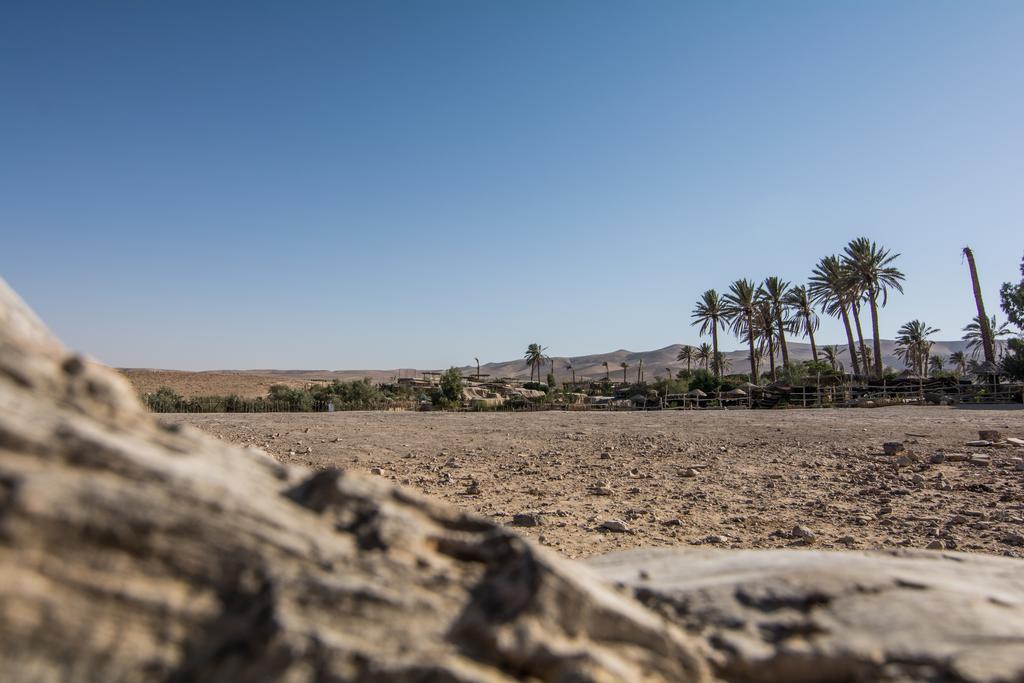 Kfar Hanokdim Arad Esterno foto