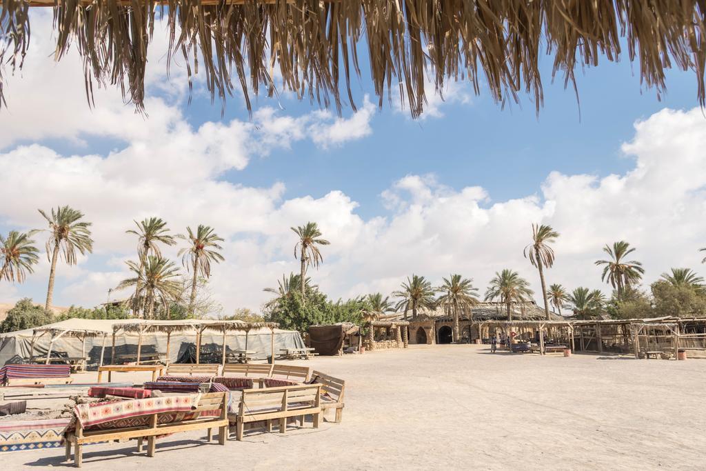 Kfar Hanokdim Arad Esterno foto